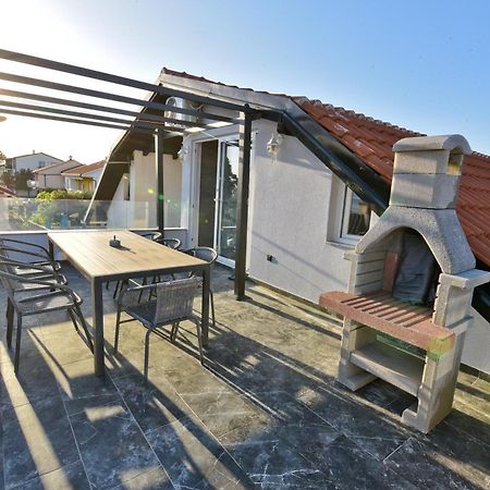 Apartment Sun Vir Ruang foto